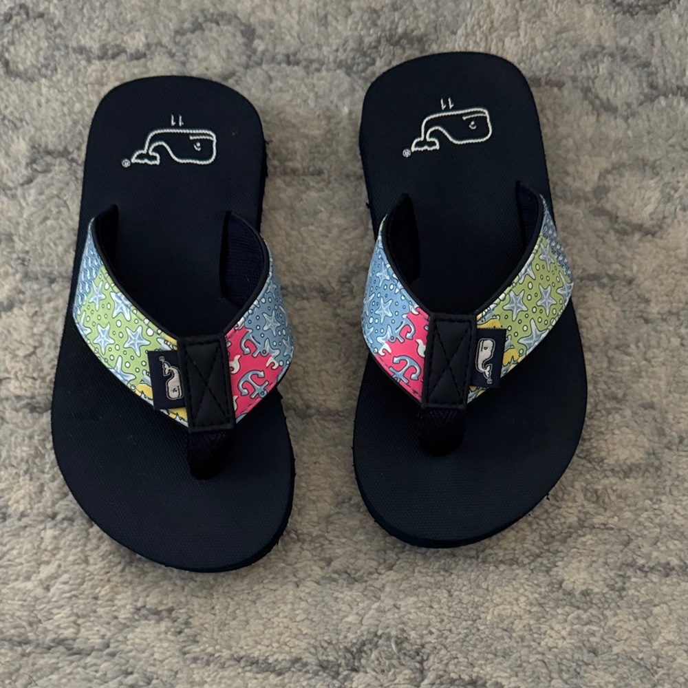 Vineyard Vines Little Kid Flip Flops size 11